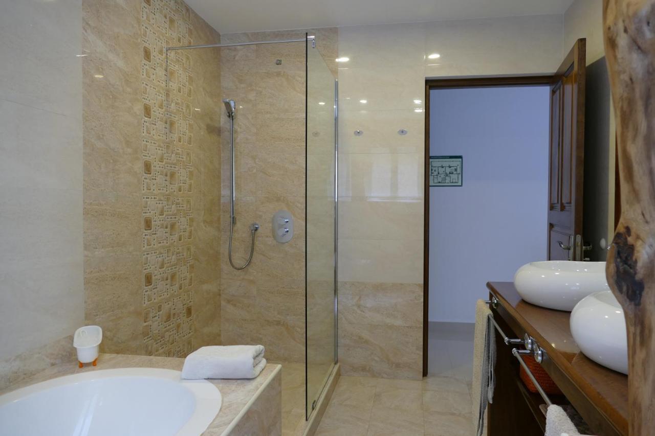 Villa Karibu Au Cap Bagian luar foto